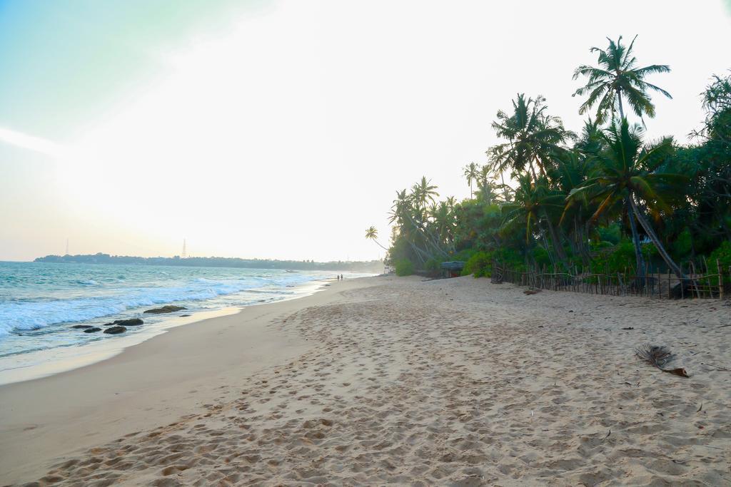 Autumn Moon Beach Cabanas Tangalle Dış mekan fotoğraf