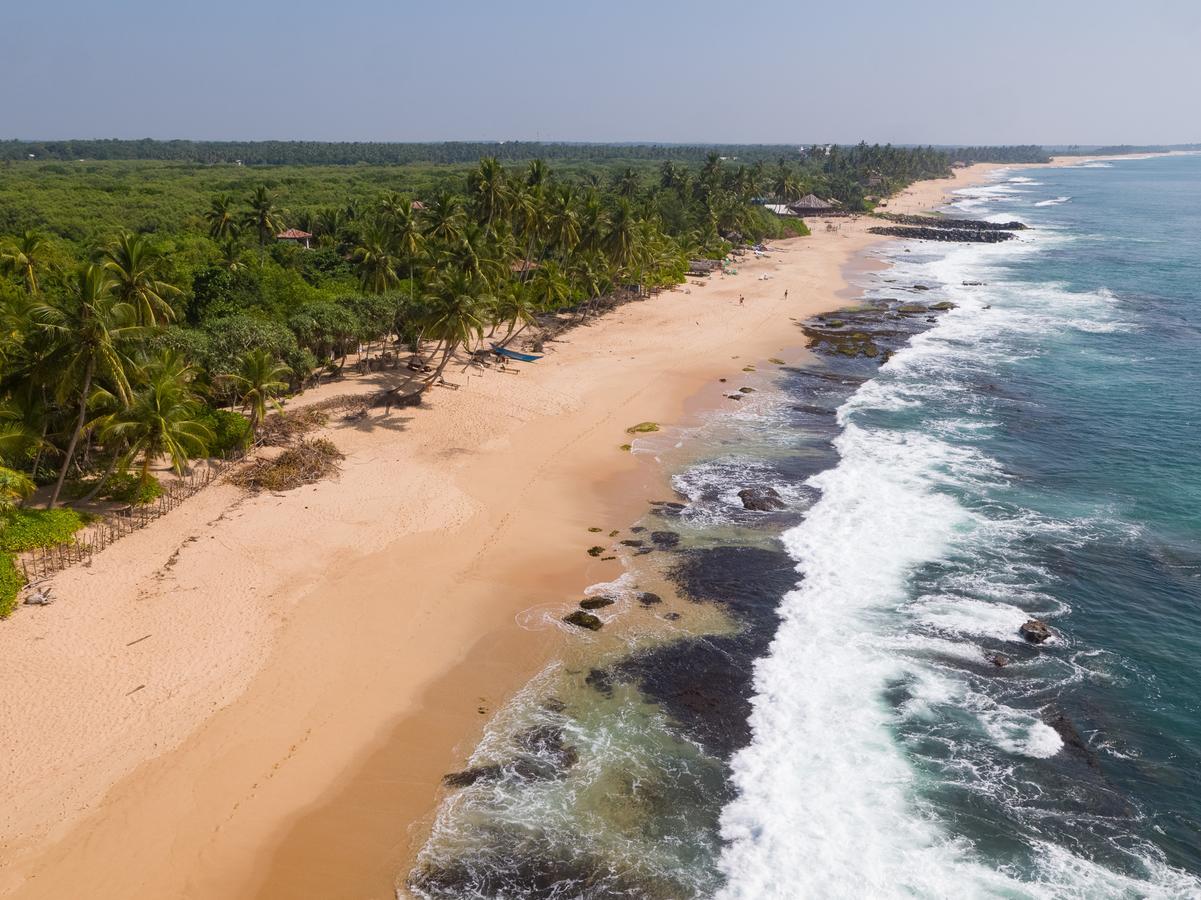 Autumn Moon Beach Cabanas Tangalle Dış mekan fotoğraf
