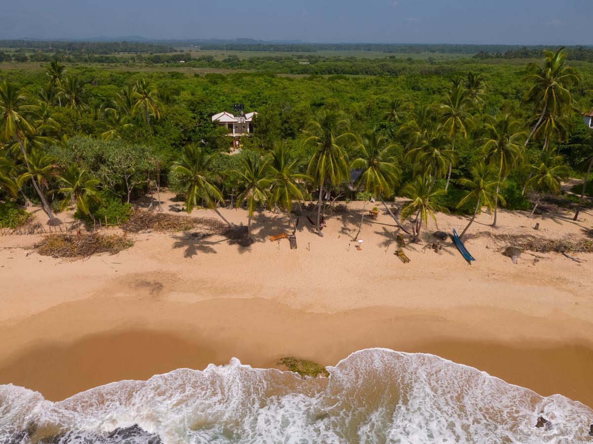 Autumn Moon Beach Cabanas Tangalle Dış mekan fotoğraf